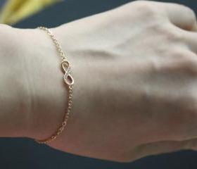 Bridesmaid gifts - Set of 5 - Infinity simple bracelet in gold