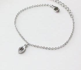 Tiny Leaf Initial bracelet, Personalized bracelet